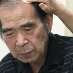 趣味で育毛剤を作る母、実験台を辞めたい父。